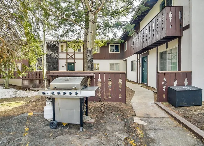 Riverfront Condo Near Downtown Estes Park!